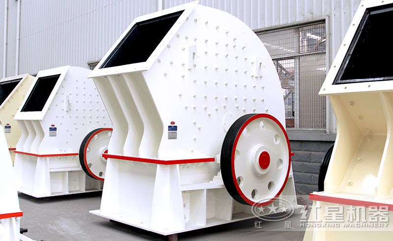 易彩堂大型锤式破碎机