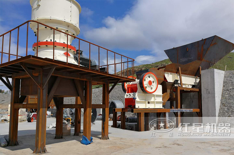 颚式破碎机和圆锥破碎机辅助制沙安装现场 颚式破碎机和圆锥破碎机辅助制沙安装现场