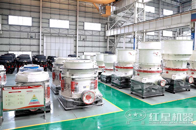 �ײ���ҺѹԲ׶��������һ�ӭ��