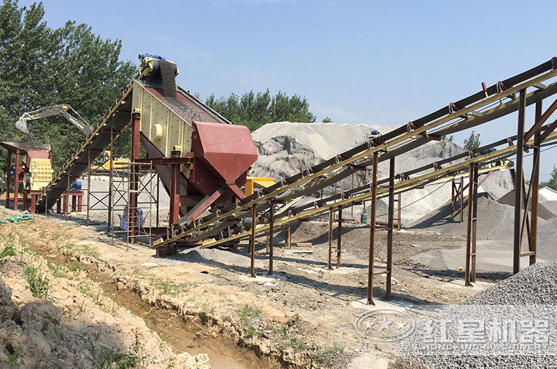 贵州石头破碎现场.jpg 贵州石头破碎现场.jpg