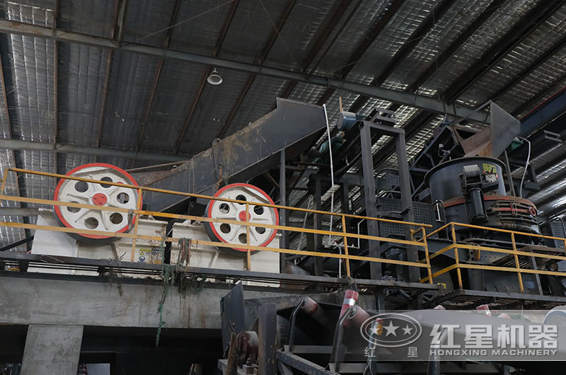 煤矸石破碎加工客户现场实拍 煤矸石破碎加工客户现场实拍