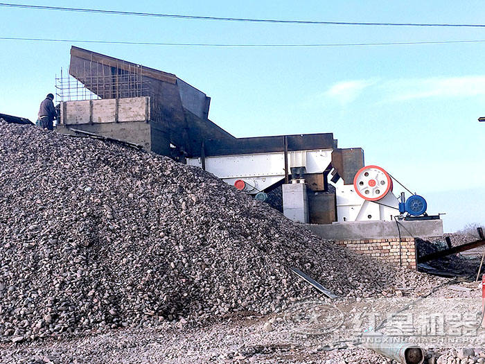 �ʽ�����