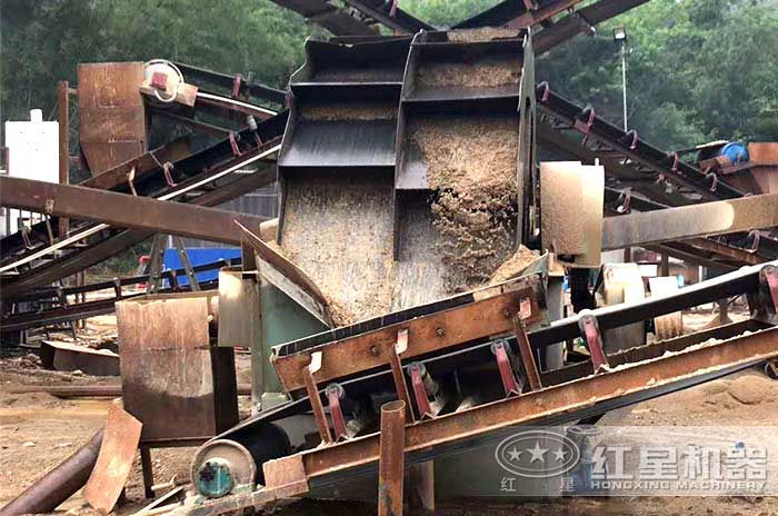 石子水洗设备洗砂现场 石子水洗设备洗砂现场