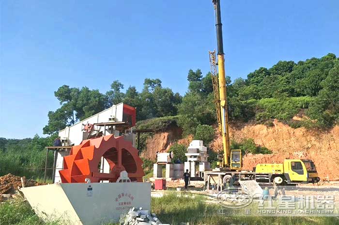 作业现场摆放的洗砂机 作业现场摆放的洗砂机