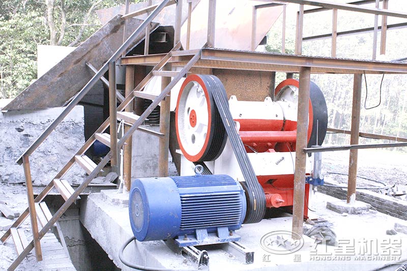 小型鄂式碎石机 小型鄂式碎石机