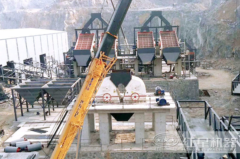 锤式破碎机现场 锤式破碎机现场