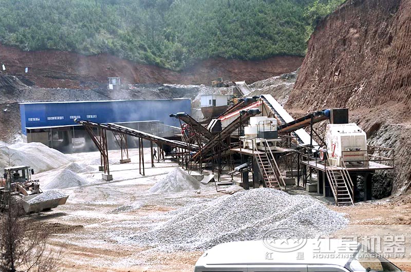 颚式破碎机生产现场 颚式破碎机生产现场