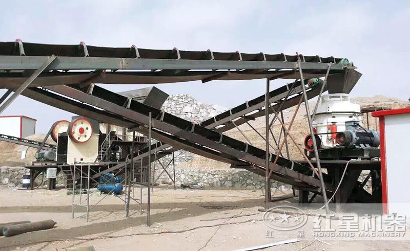 石头粉碎机安装中 石头粉碎机安装中