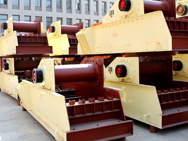 振动给料机 振动给料机