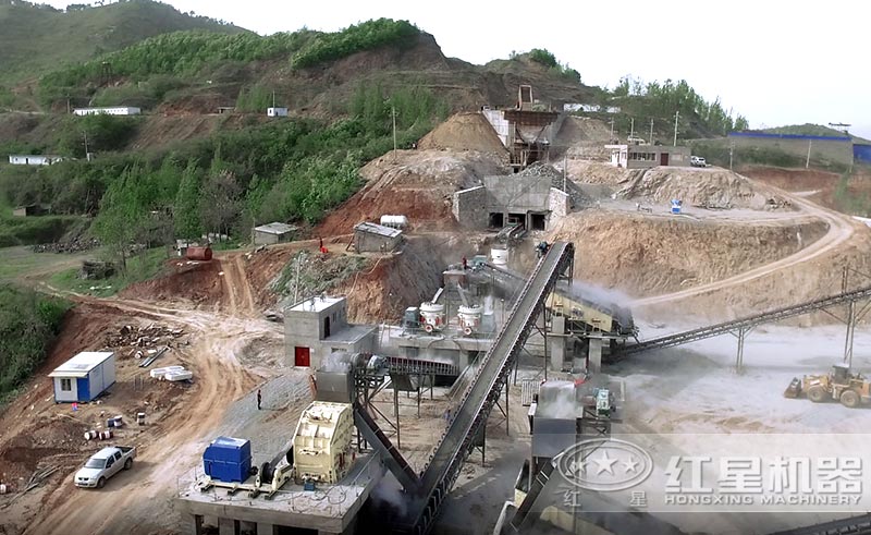 配置较高的生产线现场 配置较高的生产线现场