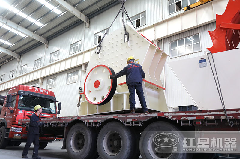 锤式破碎机发货 锤式破碎机发货