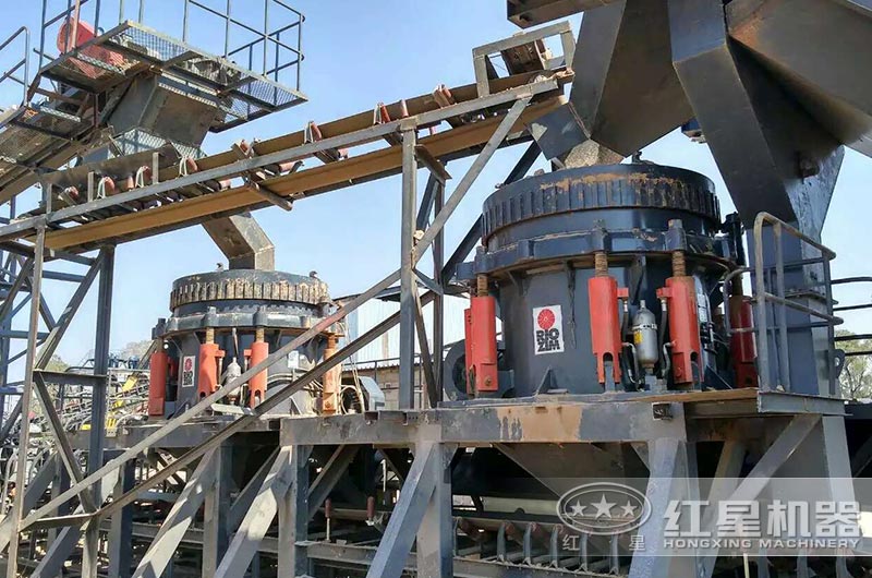 液压圆锥式破碎机生产现场 液压圆锥式破碎机生产现场