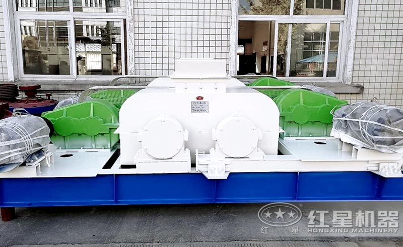 有制砂功能的对辊式破碎机 有制砂功能的对辊式破碎机