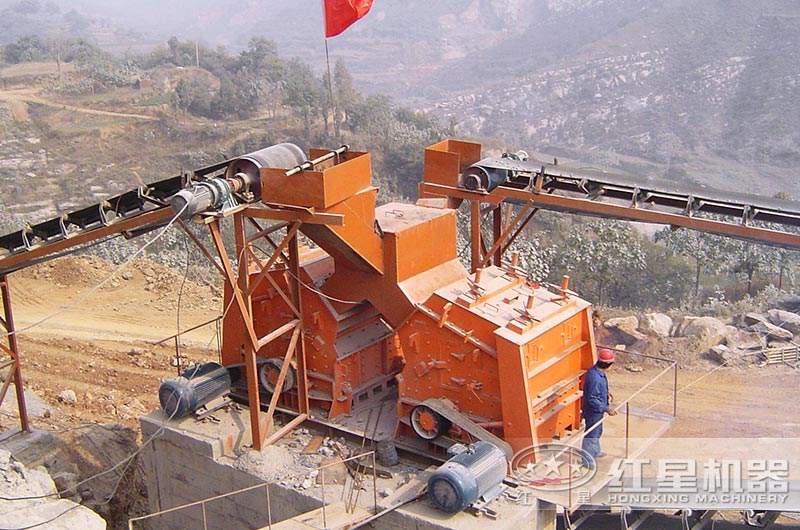 石灰石反击破生产现场 石灰石反击破生产现场