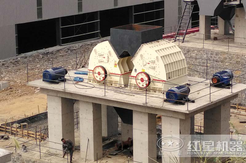 重锤式破碎机生产现场 重锤式破碎机生产现场