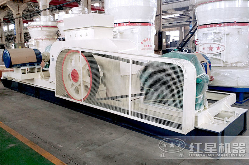 大型对辊破碎机产品实拍 大型对辊破碎机产品实拍