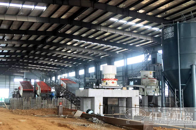 闭路破碎生产线,破碎筛分现场 闭路破碎生产线,破碎筛分现场