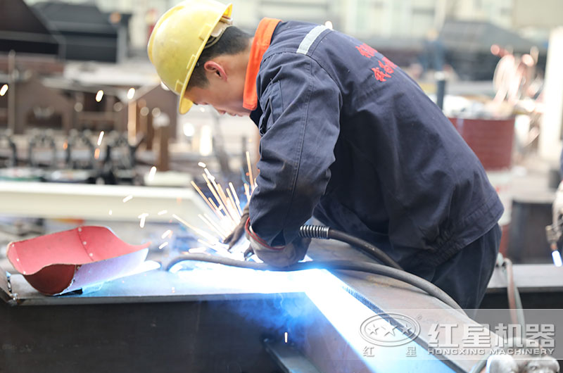 易彩堂机器集研发设计销售为一体 易彩堂机器集研发设计销售为一体