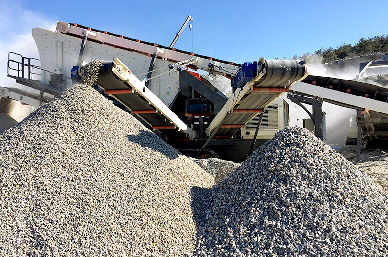 履带移动筛沙机出料高清图 履带移动筛沙机出料高清图