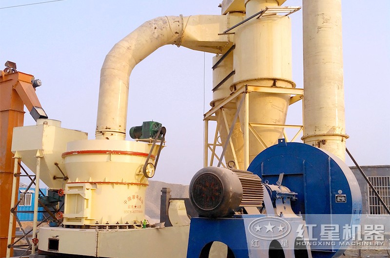 HGM超细磨生产碳酸钙现场 HGM超细磨生产碳酸钙现场