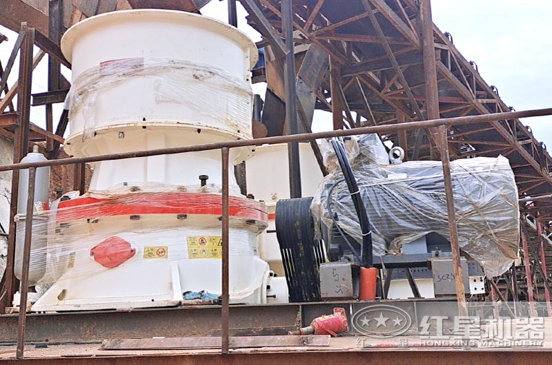 155单缸圆锥破生产现场实拍 155单缸圆锥破生产现场实拍