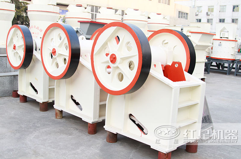 小型鄂式碎石机 小型鄂式碎石机