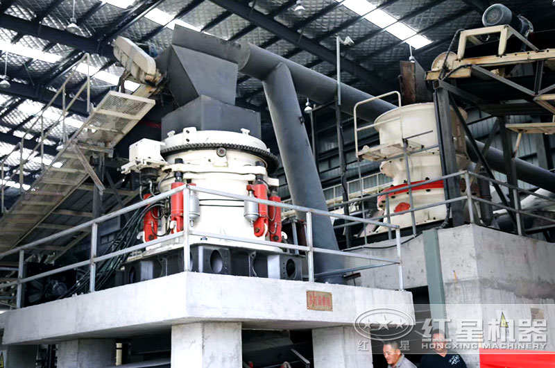 圆锥破碎机生产现场实拍 圆锥破碎机生产现场实拍