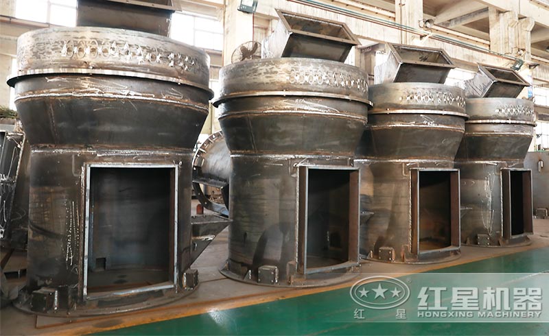 雷蒙磨粉机车间 雷蒙磨粉机车间