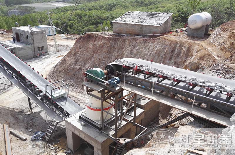 圆锥破碎机作业现场 圆锥破碎机作业现场