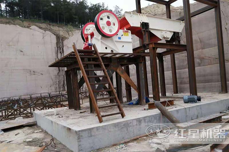 HD德版颚式破碎机现场 HD德版颚式破碎机现场