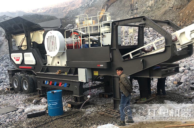 轮胎式移动破碎站设备配置 轮胎式移动破碎站设备配置