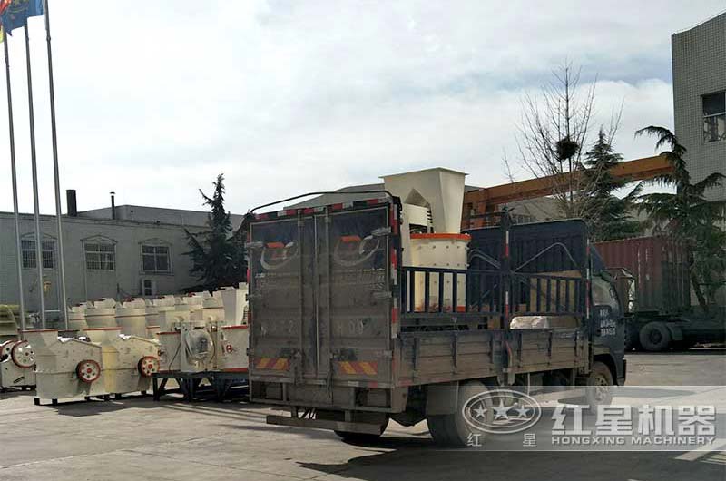 小型复合型破碎机发货 小型复合型破碎机发货