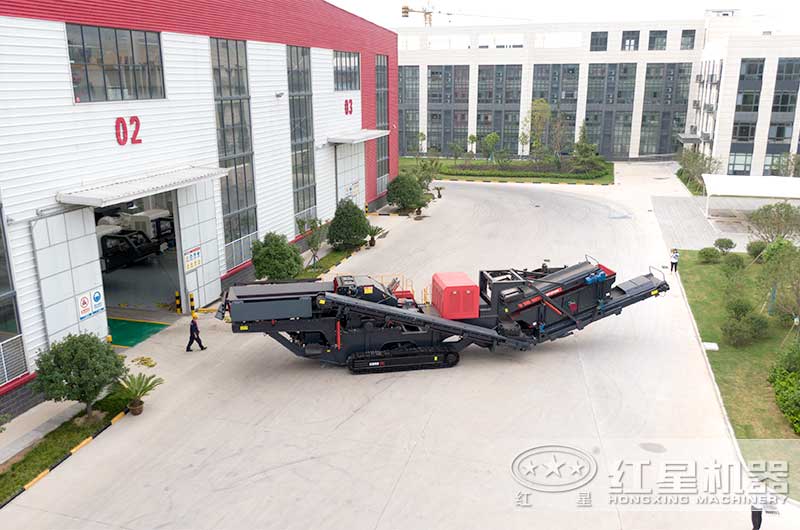 履带式液压岩石破碎机 履带式液压岩石破碎机