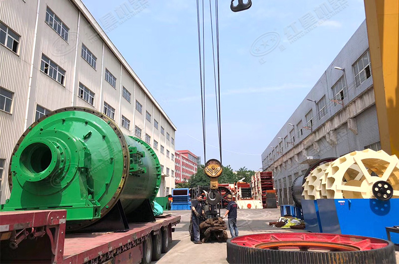 连续2.1x4.5米球磨机发货 连续2.1x4.5米球磨机发货