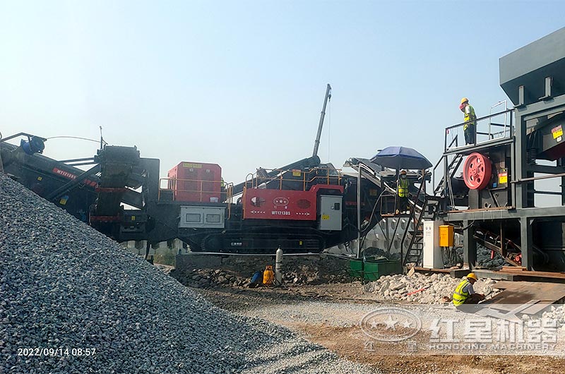 WT1213履带式移动反击破碎站 WT1213履带式移动反击破碎站