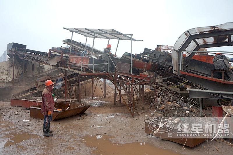 城市里处理的建筑垃圾很多都带钢筋 城市里处理的建筑垃圾很多都带钢筋