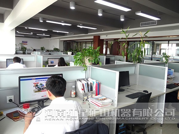 ͭ��ѡ�������߳��ҷ���