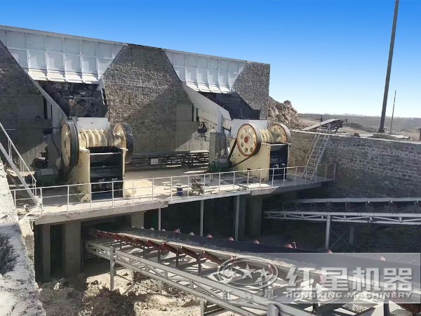 1060矿山鄂式碎石机生产线现场图 1060矿山鄂式碎石机生产线现场图