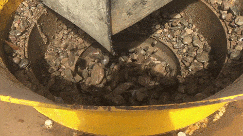 喂料太少时 喂料太少时