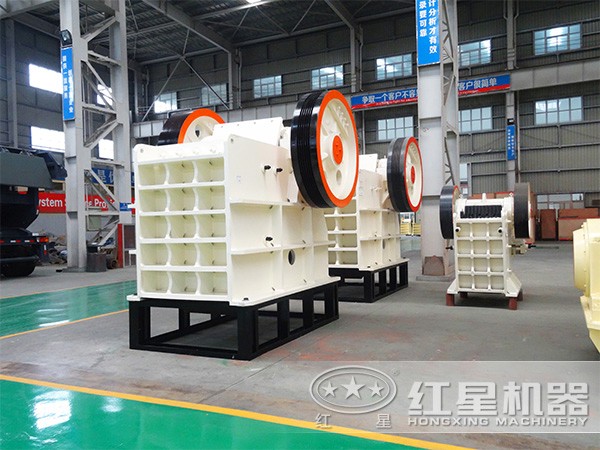 �ʽ�����