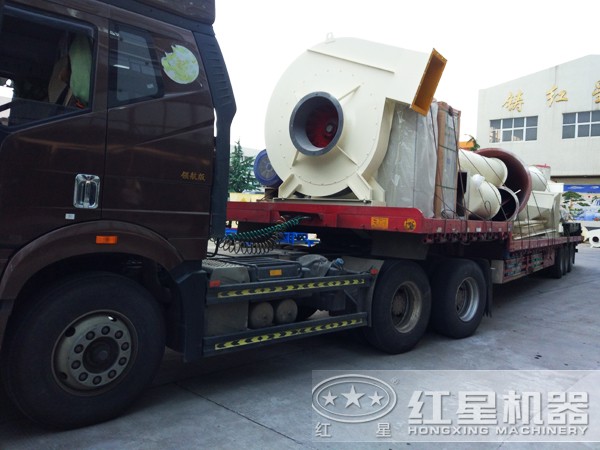 磨粉机发货图 磨粉机发货图