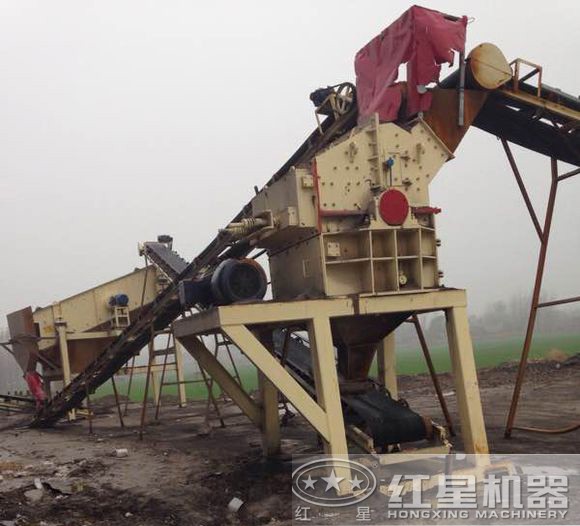 细碎机现场作业图 细碎机现场作业图