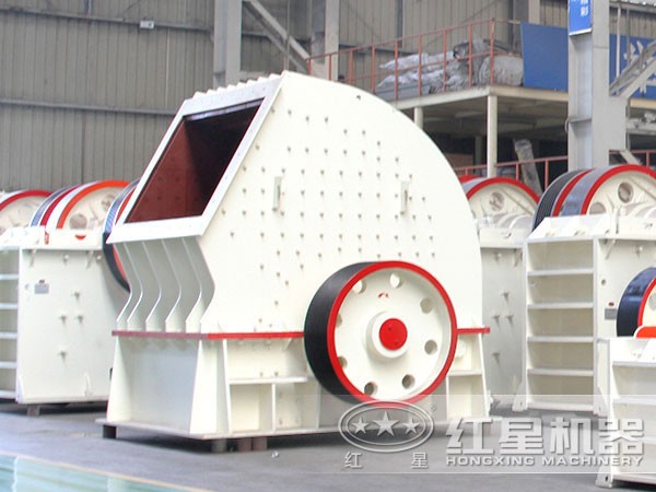 PCz型重锤式破碎机 PCz型重锤式破碎机