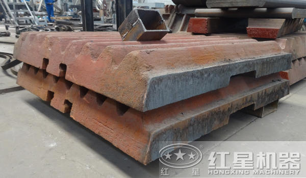 250*1000鄂破机颚板 250*1000鄂破机颚板