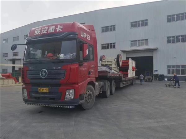 易彩堂PE颚式破碎机_嗑石机厂区发货图 易彩堂PE颚式破碎机_嗑石机厂区发货图