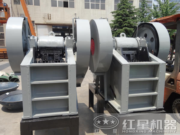 pe150*250颚破机 pe150*250颚破机