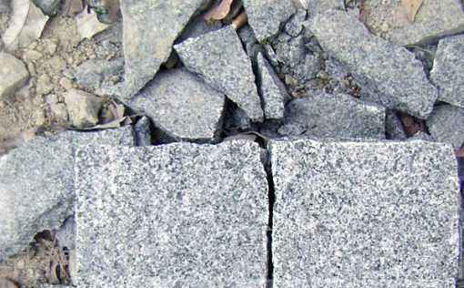 �������½���