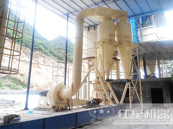 雷蒙磨粉机 雷蒙磨粉机