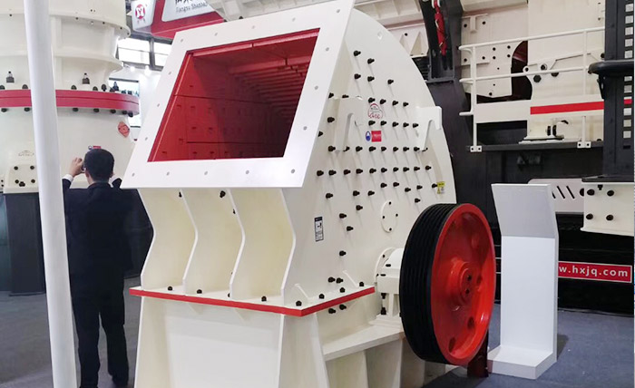 PCZ型锤式整形破碎机 PCZ型锤式整形破碎机