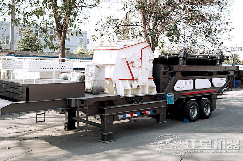 反击移动式破碎机 反击移动式破碎机